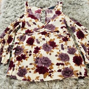 AEO floral top